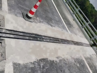 郊区伸缩缝更换后浇筑材料快速结构修补料速砼的产品特点及施工流程​